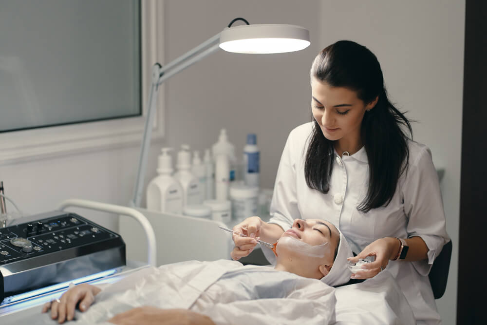 Best Dermatologist in Abu Dhabi 